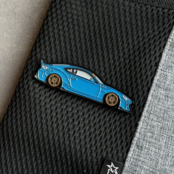 Значок CIAY GT86 blue