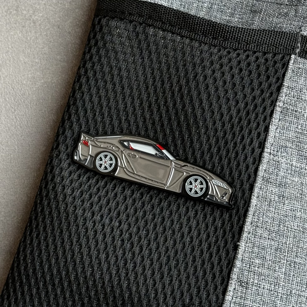 Значок CIAY Supra A90 gray
